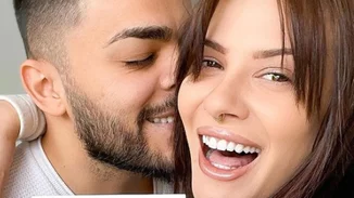 Λάουρα Νάργες - Χρήστος Σαντικάι | Αυτό είναι το φύλο του μωρού που περιμένουν