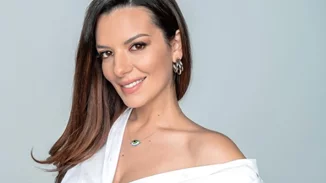 Νικολέττα Ράλλη | Καλωσορίζει τον Απρίλιο ποζάροντας με μαγιό