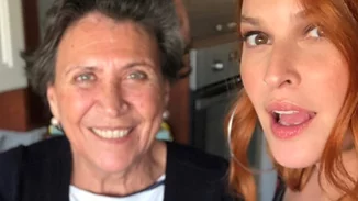 Σίσσυ Χρηστίδου | Η δημόσια έκκληση μετά την κηδεία της μητέρας της (εικόνες)