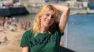 Τέλος το strawberry blonde για την Σμαράγδα Καρύδη | Το νέο χρώμα μαλλιών που υιοθέτησε