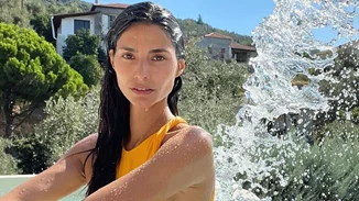 Do it like her | Η Ηλιάνα Παπαγεωργίου μόλις φόρεσε το απόλυτο μαγιό για γυναίκες με μικρό στήθος