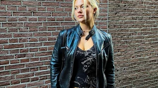 Ηλέκτρα | Η εκκεντρική καλλονή κόρη της Δωροθέας Μερκούρη