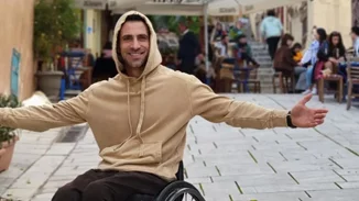 "Ήμασταν στην άκρη του γκρεμού και έπεφτε σιγά σιγά το αυτοκίνητο..."