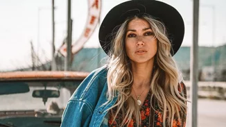 5 φορές που λατρέψαμε το Instagram account της Βάσιας Κωσταρά