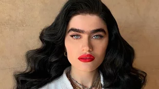 Σοφία Χατζηπαντελή | 15 φωτογραφίες της νέας κριτού του GNTM που αποδεικνύουν ότι το unibrow είναι το πιο όμορφο beauty statement