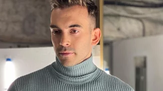 Ιάσονας Μανδηλάς | "Πήρα δύναμη από τον Φώτη Σεργουλόπουλο και τον Γιώργο Καπουτζίδη για να κάνω coming out"