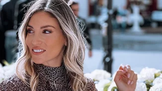 "Σε ποιον απευθύνεστε; Σε εμένα;" | Η έντονη ενόχληση της Αθηνάς Οικονομάκου σε σχόλιο follower