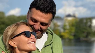 Couple Goals | Τζένη Μπαλατσινού - Βασίλης Κικίλιας στην πιο γλυκιά φωτογραφία που θα δεις σήμερα