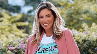 Αθηνά Οικονομάκου | Για ορειβασία με τον Φίλιππο Μιχόπουλου και τον κατάξανθο γιο τους, Μάξιμο