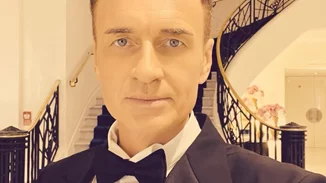 "Έφυγε"  ο σταρ του Nip/Tuck Τζούλιαν ΜακΜάχον