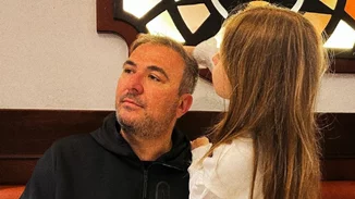 Αντώνης Ρέμος | Μας δείχνει για πρώτη φορά το πρόσωπο της γλυκύτατης κόρης του και η μεταξύ τους ομοιότητα εντυπωσιάζει