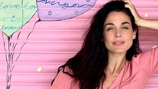 Ιωάννα Τριανταφυλλίδου | Παίζει τέννις αλλά την προσοχή τραβούν τα καλλίγραμμα πόδια της