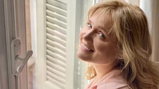 Θυμάστε τη Μαρία Καβογιάννη με καστανά μαλλιά; | Έτσι έδειχνε πριν από δεκατέσσερα χρόνια