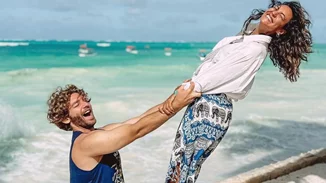 Ευγενία Σαμαρά - Γιάννης Ποιμενίδης | Το ρετρό σπίτι του πρώην ζευγαριού είναι γεμάτο εντυπωσιακά φυτά