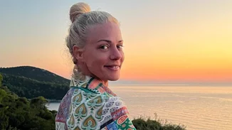 Η Ζέτα Μακρυπούλια δίχως ίχνος μακιγιάζ | Δείτε το πανέμορφο "αφιλτράριστο" πρόσωπό της