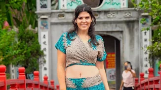 Ηλέκτρα Αστέρη | Η σύζυγος του Ευτύχη Μπλέτσα ποζάρει με μπικίνι και στέλνει το δικό της μήνυμα