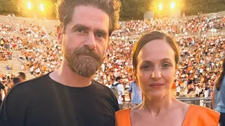 Δημήτρης Λάλος – Έλενα Μαυρίδου | Οικογενειακές διακοπές στην Κρήτη