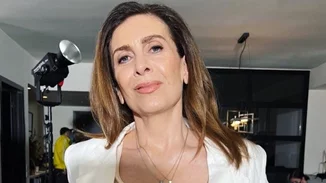 Κατερίνα Διδασκάλου | Αυτές είναι οι γοητευτικές και πανέμορφες κόρες της - Η μεταξύ τους ομοιότητα εντυπωσιάζει