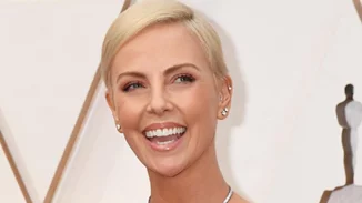 6 σταρς του εξωτερικού που "αγκάλιασαν" δημόσια τα transgender παιδιά τους