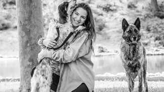 Η Εριέττα Κούρκουλου Λάτση είναι η σπάνια περίπτωση της πλούσιας γυναίκας με την οποία μπορούμε να ταυτιστούμε