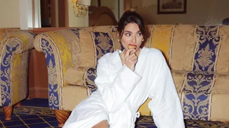 "Tρώω κανονικό φαγητό σαν κανονικός άνθρωπος" | Η Ηλιάνα Παπαγεωργίου φωτογραφίζει το αγαπημένο γεύμα των Ελλήνων