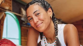 Ευγενία Σαμαρά | Φωτογραφίζεται στο πάρτι γενεθλίων της αγκαλιά με τα δίδυμα παιδιά της Ρούλας Ρέβη