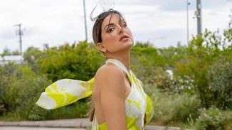 Η Σταματίνα Τσιμτσιλή φόρεσε το πιο girly εμπριμέ μπικίνι - το βρήκαμε σε έκπτωση