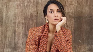 Ευγενία Σαμαρά | Ποζάρει με μαγιό στην πιο ατμοσφαιρική φωτογραφία της ημέρας