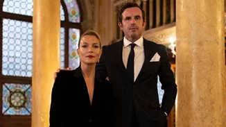 Η κατάξανθη πανύψηλη Μπιάνκα και ο κατσαρομάλλης Κάρολος | Τα παιδιά της Βίκυς Καγιά και του Ηλία Kρασσά μοιάζουν απίστευτα με τους διάσημους γονείς τους