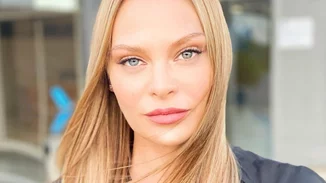 Η Υβόννη Μπόσνιακ εύχεται "χρόνια πολλά" στον αγαπημένο της, Αντώνη Ρέμο, με τον πιο όμορφο και γλυκό τρόπο