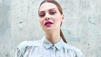 Η Υβόννη Μπόσνιακ έχει βαλθεί να μας τρελάνει | Κάνει πιλάτες και αμέσως μετά μας φτιάχνει σπιτική pizza