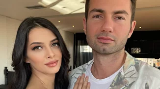 Άννα Μπεζάν - Δημήτρης Παππάς | Σε απογευματινή βόλτα αγκαλιά με τη μονάκριβη κόρη τους