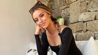 Δανάη Λιβιεράτου | Η φωτογραφία με σέξι μπικίνι στην Ίο που μας άφησε με ανοιχτό το στόμα