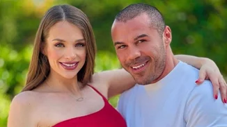 Μιχάλης Ζαμπίδης | Η πρώτη φωτογραφία με τις δίδυμες κόρες του - Έτσι πέρασε τα πρώτα του γενέθλια ως μπαμπάς