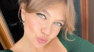 Η Κλέλια Ανδριολάτου ξεκίνησε κολυμβητήριο | Η φωτογραφία με το ολόσωμο μπλε μαγιό, μέσα από τα αποδυτήρια