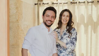 Πρίγκιπας Hussein | Αγκαλιά με την τριών μηνών κόρη του στην πρώτη τους κοινή φωτογραφία