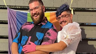 Ο Παύλος του Master Chef πήγε στο Athens Pride φορώντας νυφικό φόρεμα