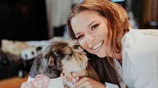 Όταν η Εριέττα Κούρκουλου Λάτση παντρεύτηκε στη Μύκονο με το πιο νεραϊδένιο  νυφικό που έχουμε δει ποτέ