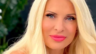 Νέο κούρεμα για την Ελένη Μενεγάκη | Η αλλαγή στα μαλλιά της λίγο πριν γίνει 52