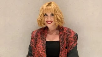 Στα ροζ | Η Ελεωνόρα Ζουγανέλη φόρεσε την απόλυτη τάση της άνοιξης