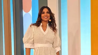 Η Σοφία Παυλίδου φόρεσε το babydoll φόρεμα που θέλουμε να έχουμε στη ντουλάπα μας