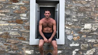 Ο Aντίνοος Αλμπάνης γυμνός στο Instagram | Δείτε την ανάρτηση