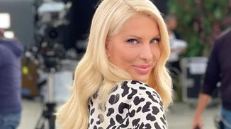 Ελένη Μενεγάκη | Τα skincare tips που την κάνουν να δείχνει 10 χρόνια νεότερη