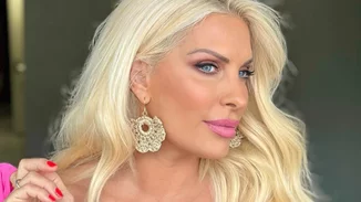 Η Ελένη Μενεγάκη υιοθέτησε ήδη το μεγαλύτερο nail trend του φθινοπώρου