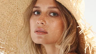 3 καλοκαιρινά makeup looks που πρέπει να δοκιμάσεις στις βραδινές εξόδους σου στο νησί