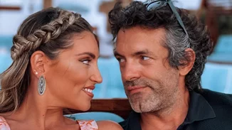 Η Αθηνά Οικονομάκου ανέβασε το πιο γλυκό κλικ για τα 10 χρόνια σχέσης με τον Φίλιππο Μιχόπουλο