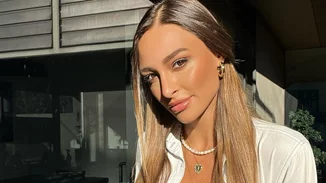 Celebrity News | Η αποχώρηση της Ναυσικάς από το Survivor, η απάντηση της Ανδρομάχης στα αρνητικά σχόλια και η άδικη νίκη της Ουκρανίας