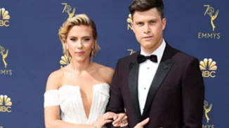Scarlett Johansson | "Ο Colin Jost είναι ο πρώτος σύντροφός μου που χρησιμοποιεί κρέμα ματιών"
