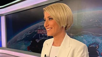 Easy Rider | Η φωτογραφία της Σίας Κοσιώνη πάνω στο μηχανάκι που μας ξάφνιασε