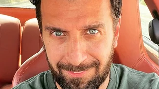 Αγάπη Πετρέλη | Τα εκφραστικά γαλάζια μάτια της μεγάλης κόρης του Θάνου Πετρέλη είναι ένα ‘όνειρο’ - Η ομοιότητα με τον μπαμπά της και οι ευχές για τα γενέθλιά της